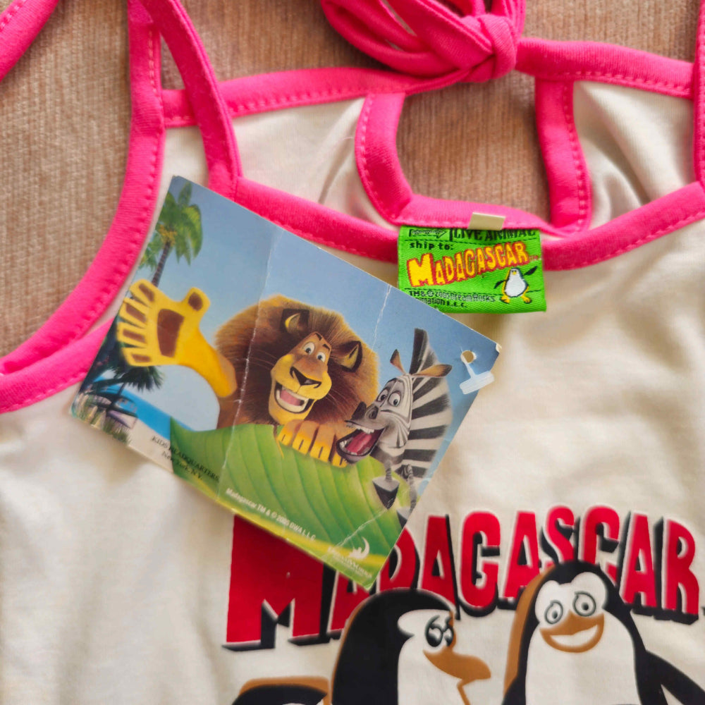 Vtg Madagascar Penguins Set *NOS* (Sz 6-8) (2005)