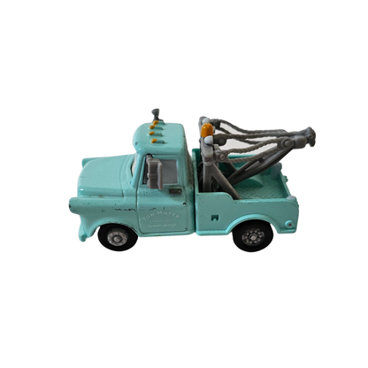 Disney Pixar Cars Tow Mater Aqua Lenticular Eyes 1:55 Diecast
